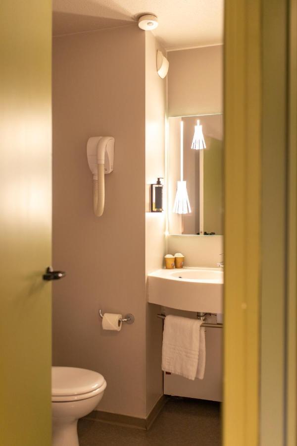 Ibis Styles St Etienne - Gare Chateaucreux Saint-Etienne  Exterior photo
